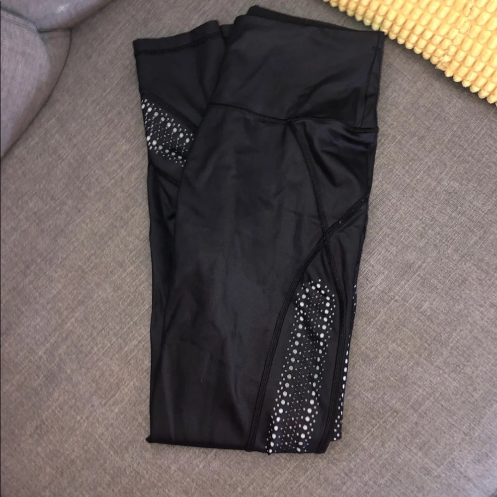 victoria’s secret workout leggings